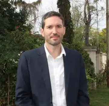 M. Müller: "Por el momento no está planteado modificar el calendario escolar"
