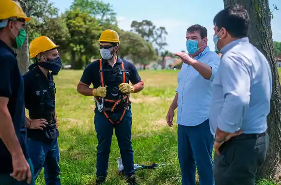 Trabajos activos del Municipio en la Plaza Sicilia