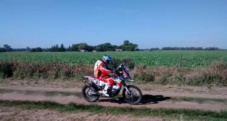 Dakar 2015: Arrancó la primera etapa