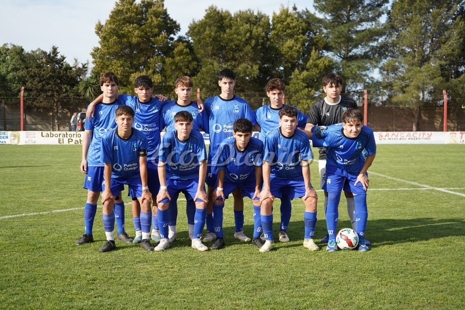La Sub-15 de Necochea. Enfrenta a Miramar como local en Mataderos