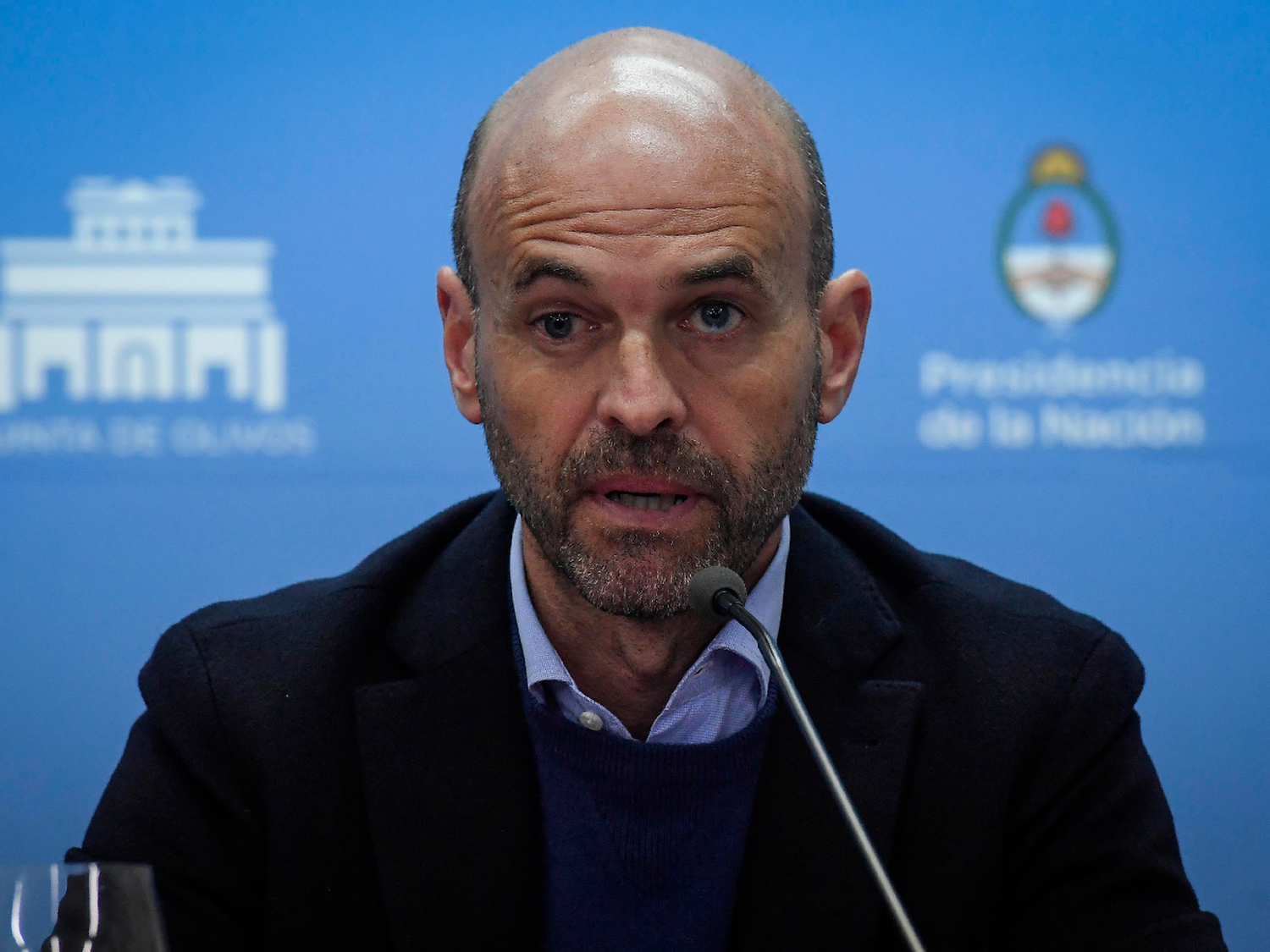 "No hay ninguna posibilidad de adelantar las elecciones", dijo Dietrich