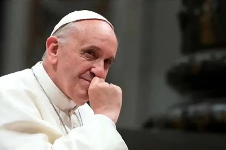 El Papa ordenó reabrir el caso de un destacado sacerdote acusado de abusos