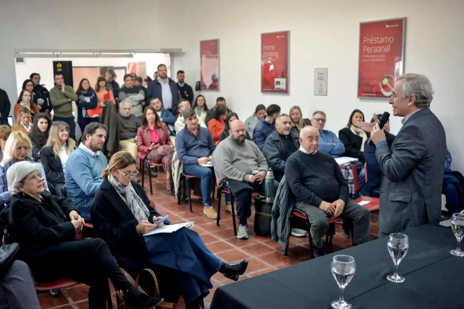 Banco Entre Ríos y Fundación BER organizaron un encuentro de vinculación entre escuelas técnicas y empresas