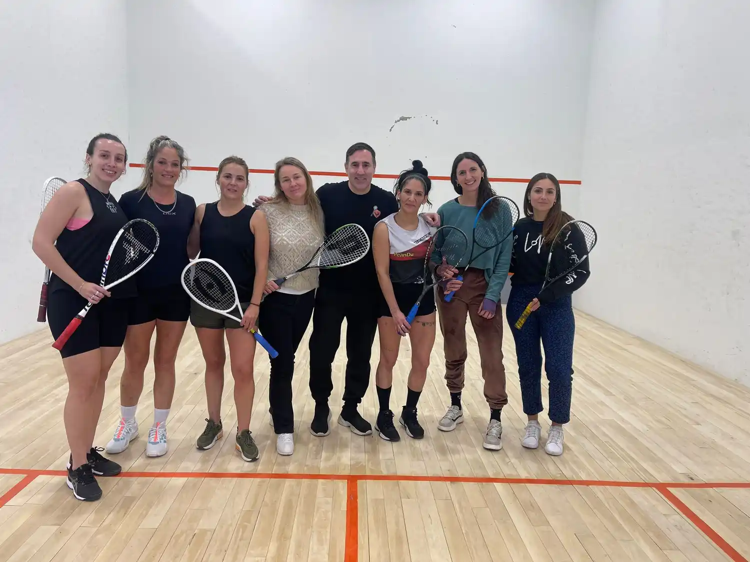 Las damas, presentes en el campeonato interno