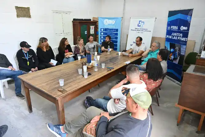 Comerciantes de la calle Libres del Sur debaten los beneficios y desafíos de una peatonalización en el centro comercial de Chascomús