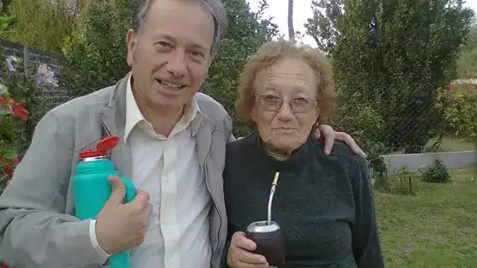 Larroque despide a “Chiquita” Gette y el ámbito cultural acompaña a la familia Romani