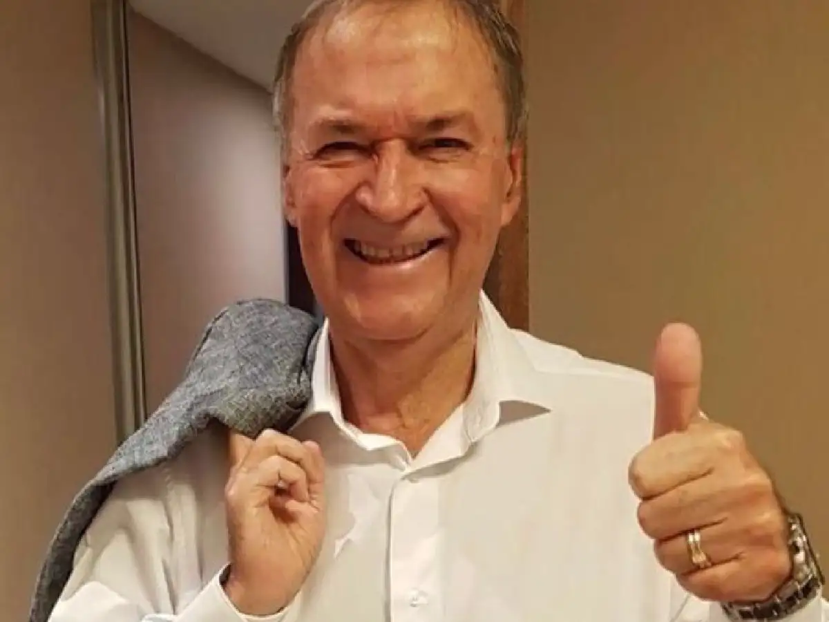 Schiaretti cambió su "look"
