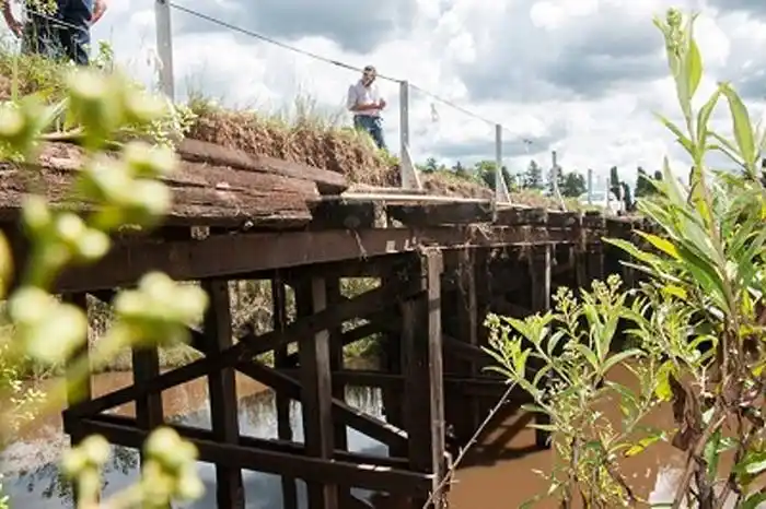 Priorizan la reactivación de obras de infraestructura vial para movilizar la economía