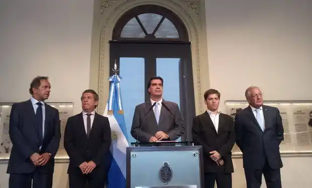 Provincias atadas por números y acuerdos    