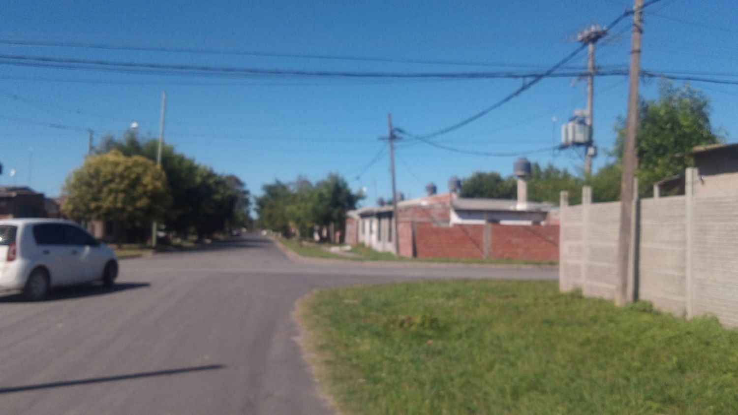 Chocó con una motocicleta que venía haciendo “willy” y sus hijos se salvaron de milagro: “Estuvimos protegidos por Dios”