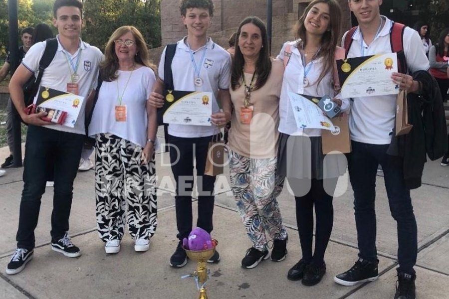 El Colegio San José logró el 1° puesto en las instancias nacionales del certamen "Sembrando Empresarios"