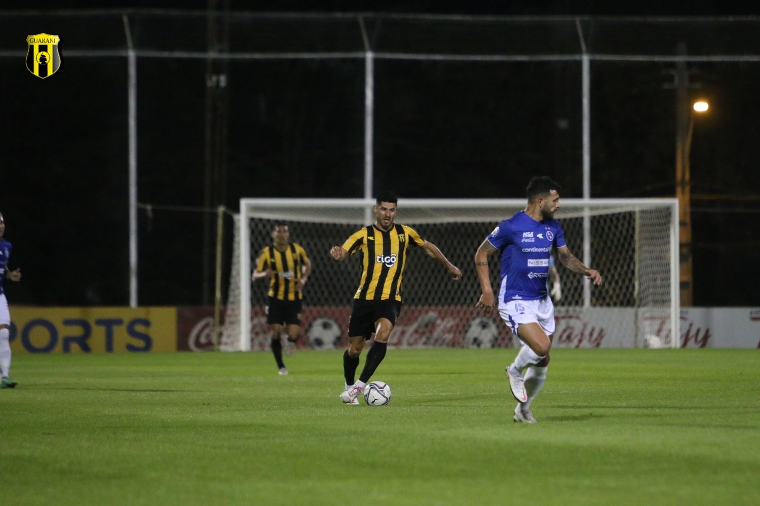 Paraguay: Gabriel Báez Corradi debutó en Sol de América, que perdió con Guaraní
