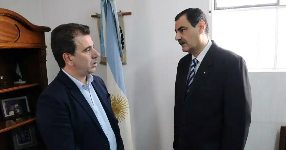 "Ritondo me transmitió el apoyo de Macri y Vidal"