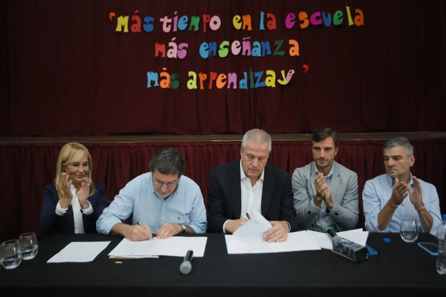 Extendien la jornada escolar