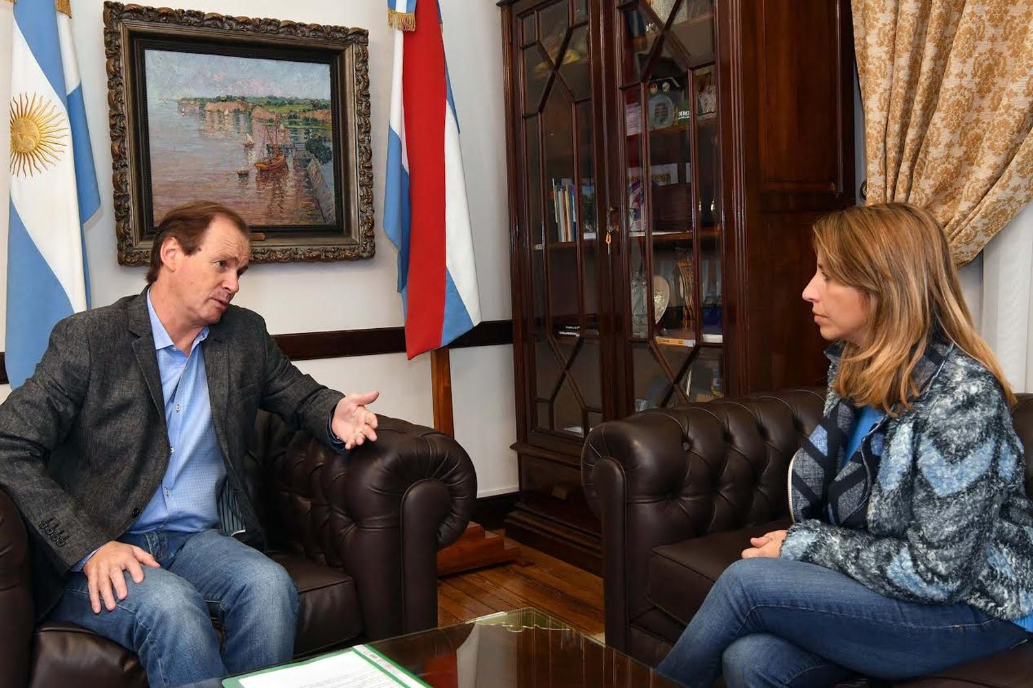 La provincia asiste a las ciudades afectadas por la crecida del río Uruguay