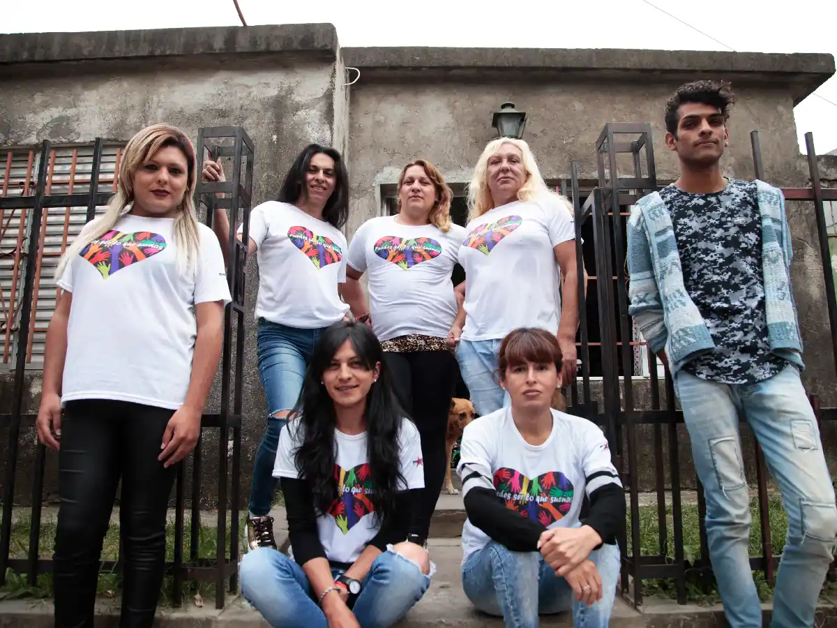 Chicas trans, relatos en primera persona:  cuando la discriminación le gana a la ley