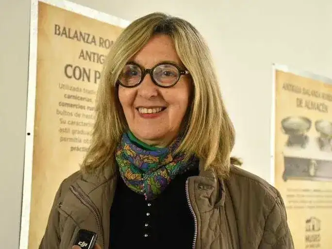 Experiencia vitrofusión: desde el sábado, 
muestra de 10 artistas en el Museo Ferroviario