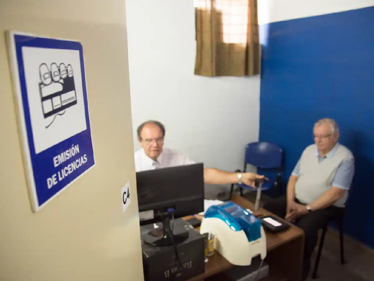 Licencias de conducir: respeto a la ley