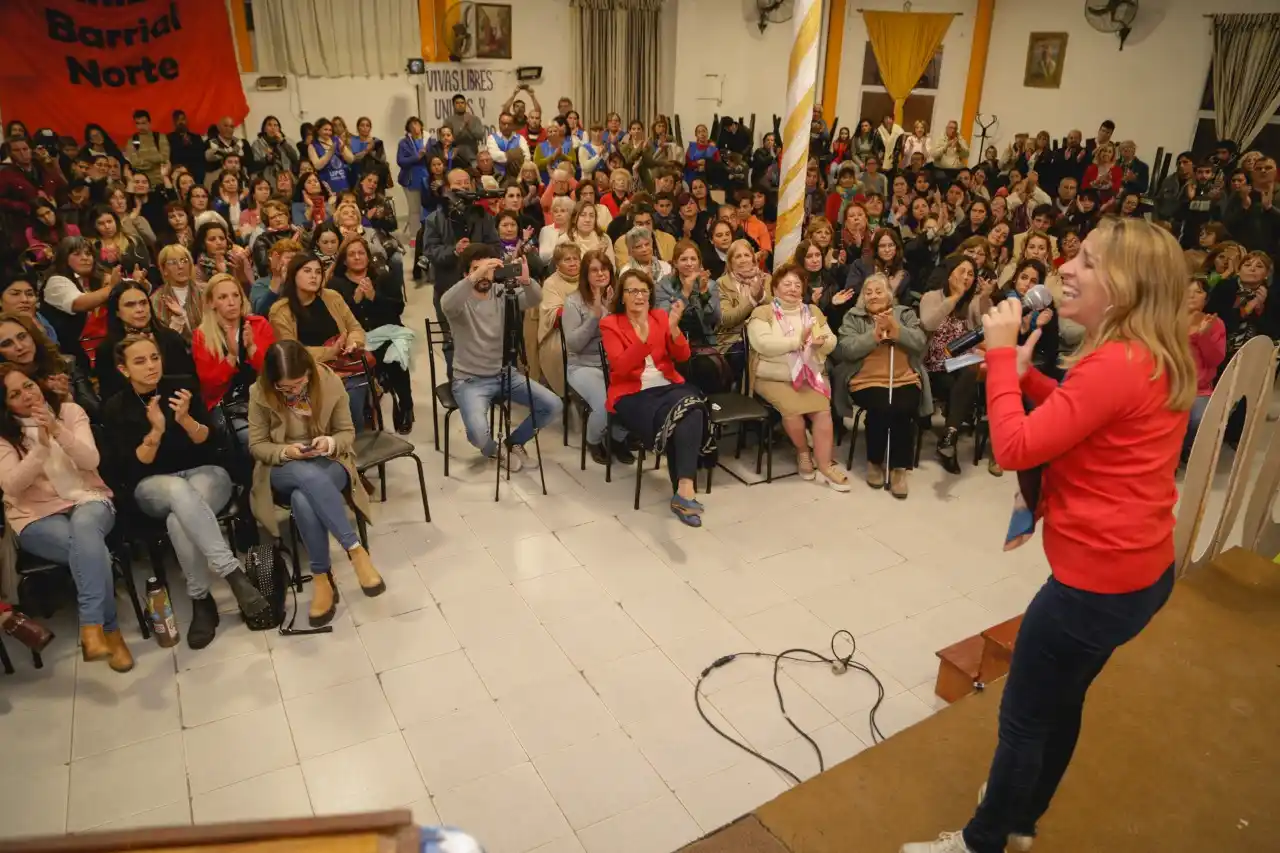 Laura Stratta encabezó un encuentro de Mujeres Peronistas en la ciudad