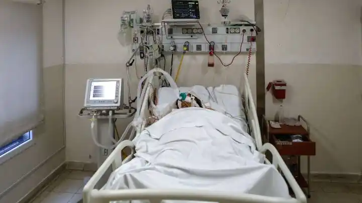 Argentina superó los 85 mil muertos por Covid: confirmaron 18.057 positivos