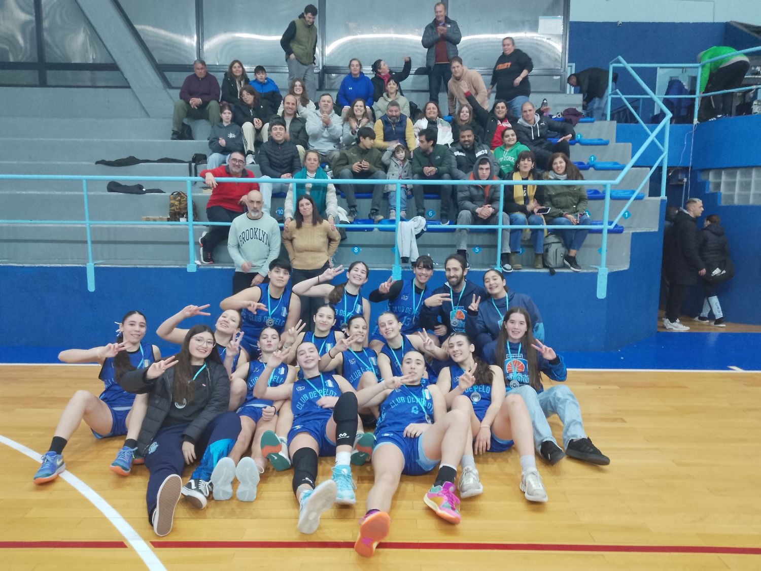 Club de Pelota subcampeón del Provincial U15 Femenino
