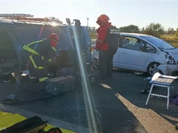 Grave accidente en la autopista Rosario–Santa Fe dejó varios heridos: uno trasladado en helicóptero al Heca