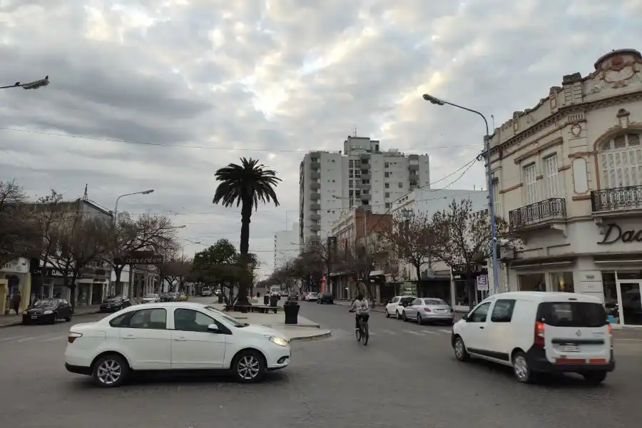 Sábado nublado en la ciudad: toda la información del clima que nos espera para hoy