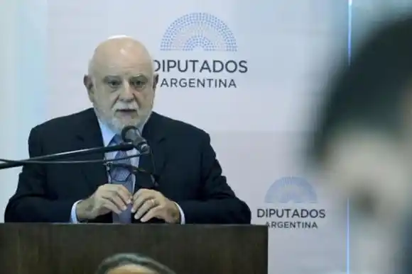 Rodolfo Barra sobre el DNU: "No hay vuelta atrás, los amparos van a ser derrotados"