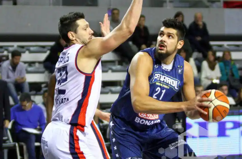 Peñarol intentará emparejar los play off frente al bicampeón