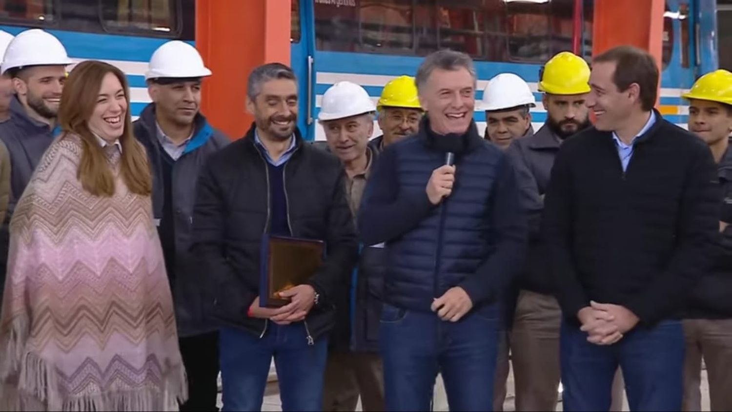 Macri bromeó a Vidal y chicaneó a Cristina usando su frase: "Hace 40 años sí eras virginal"