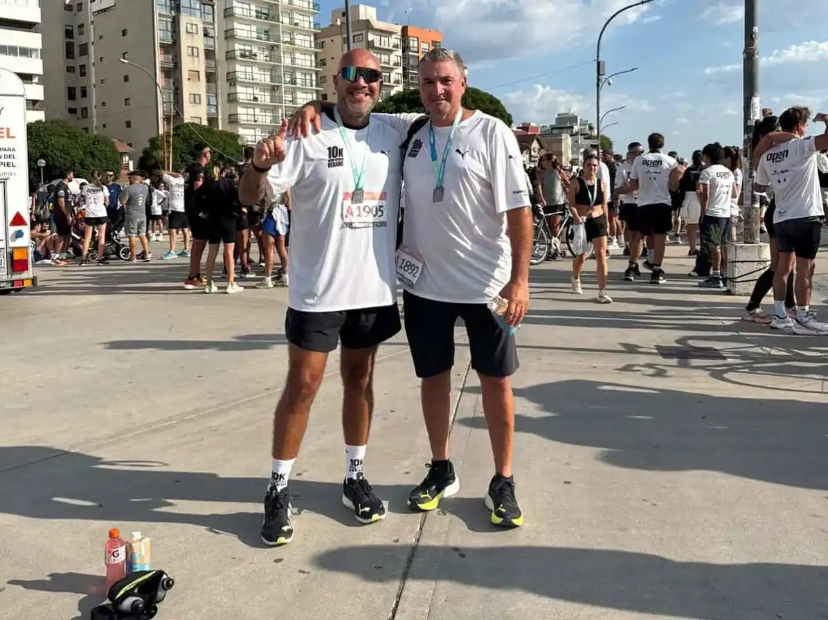 Miles de atletas recorrieron la costa marplatense en los 10K Open Sports.