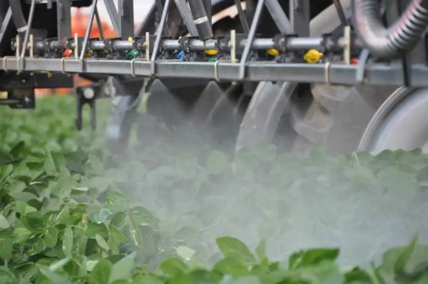 Agroquímicos: advierten una problemática "álgida" en la ciudad