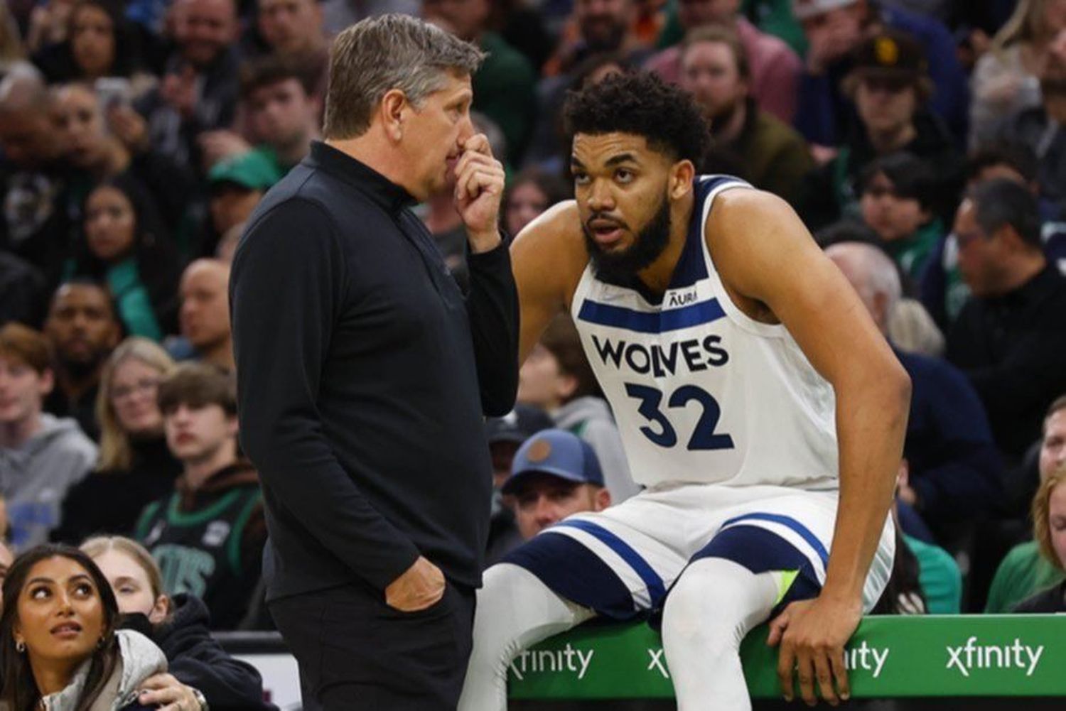 ¡Insólito! Un jugador de la NBA lesionó a su propio entrenador: mira el video