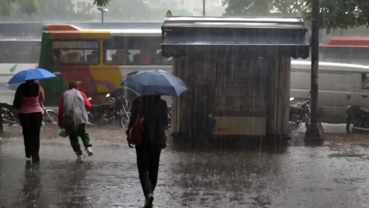 ¿COLETAZO DE LA TORMENTA EARL? Diluvio azota Caracas este #6Sep
