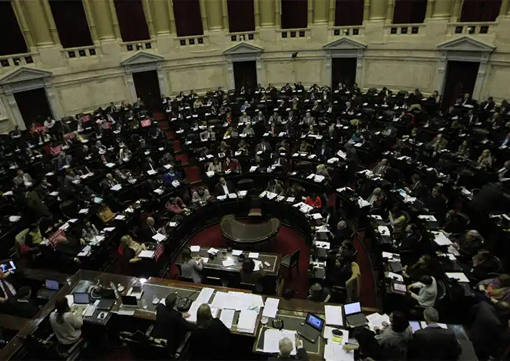 Jurarán hoy los 24 senadores electos