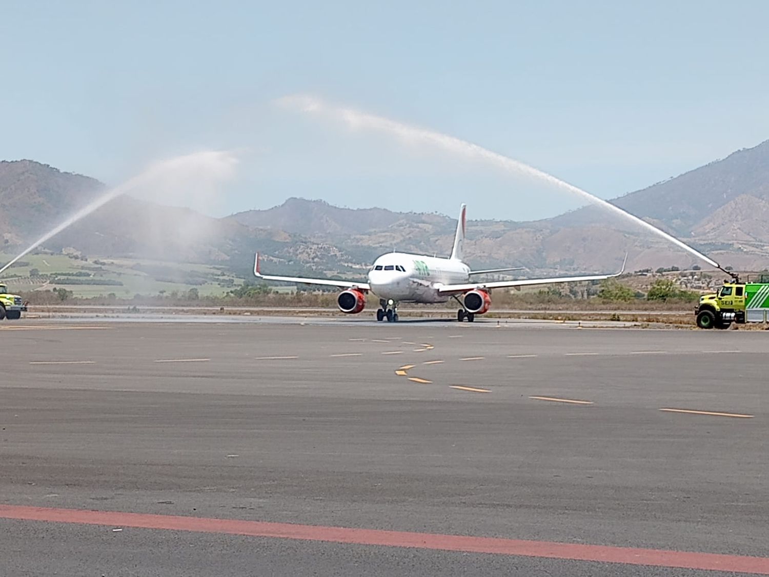 Vuelo inaugural de Viva entre el AIFA y Tepic - Riviera Nayarit