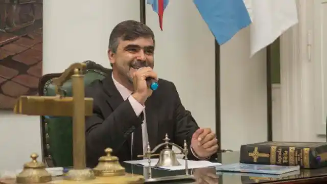 Balbuena: "No tengo que renunciar. A mí me votó la gente para hacer lo que estoy haciendo"