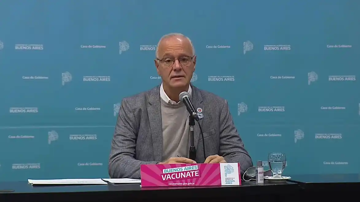 Daniel Gollán alertó por el "aumento de casos en el interior", hizo un pedido a los intendentes y hasta criticó a River 