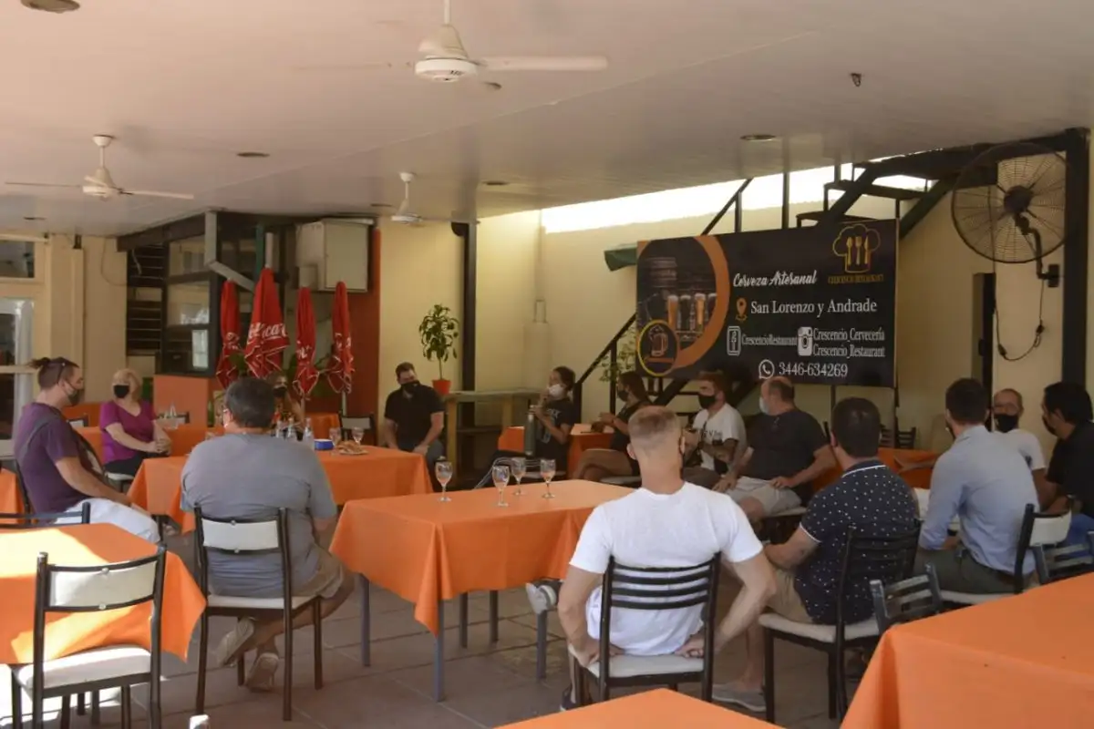 Turismo se reunió con gastronómicos tras el decreto: ¿Cómo sigue la temporada? 