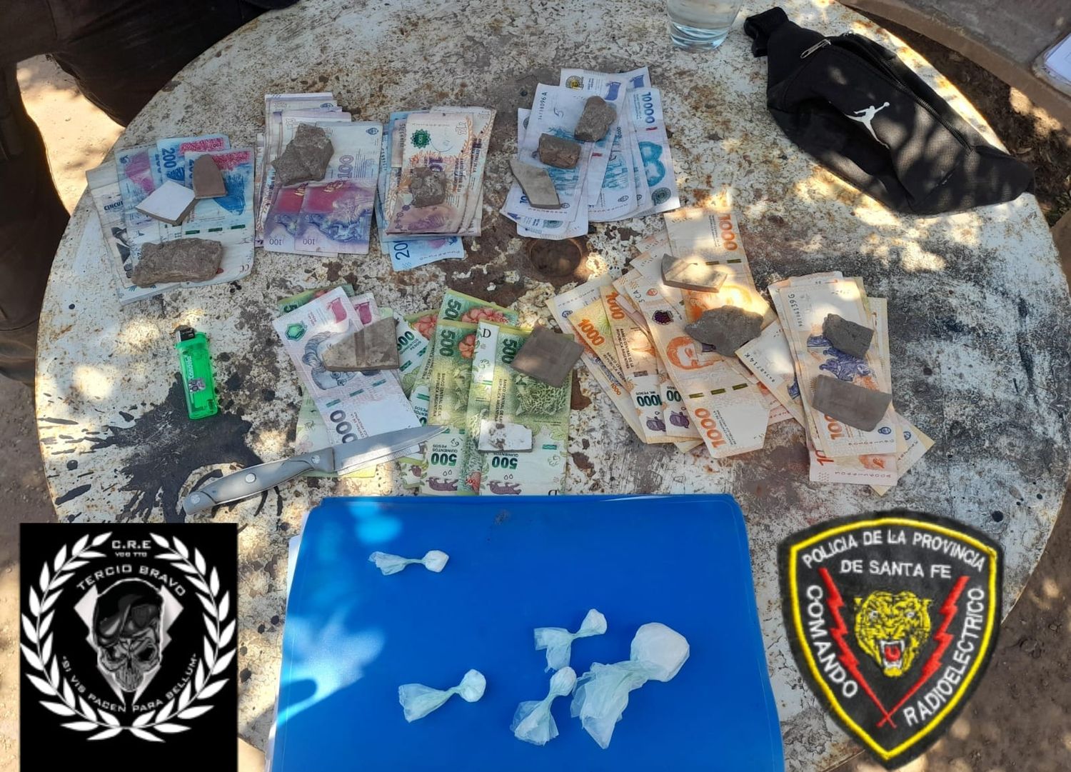 Parte del material incautado por el personal policial.