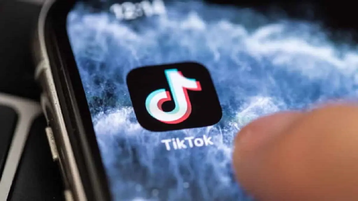 TRUMP no pierde de vista a TIKTOK: conversa con cuatro grupos para la compra de la red