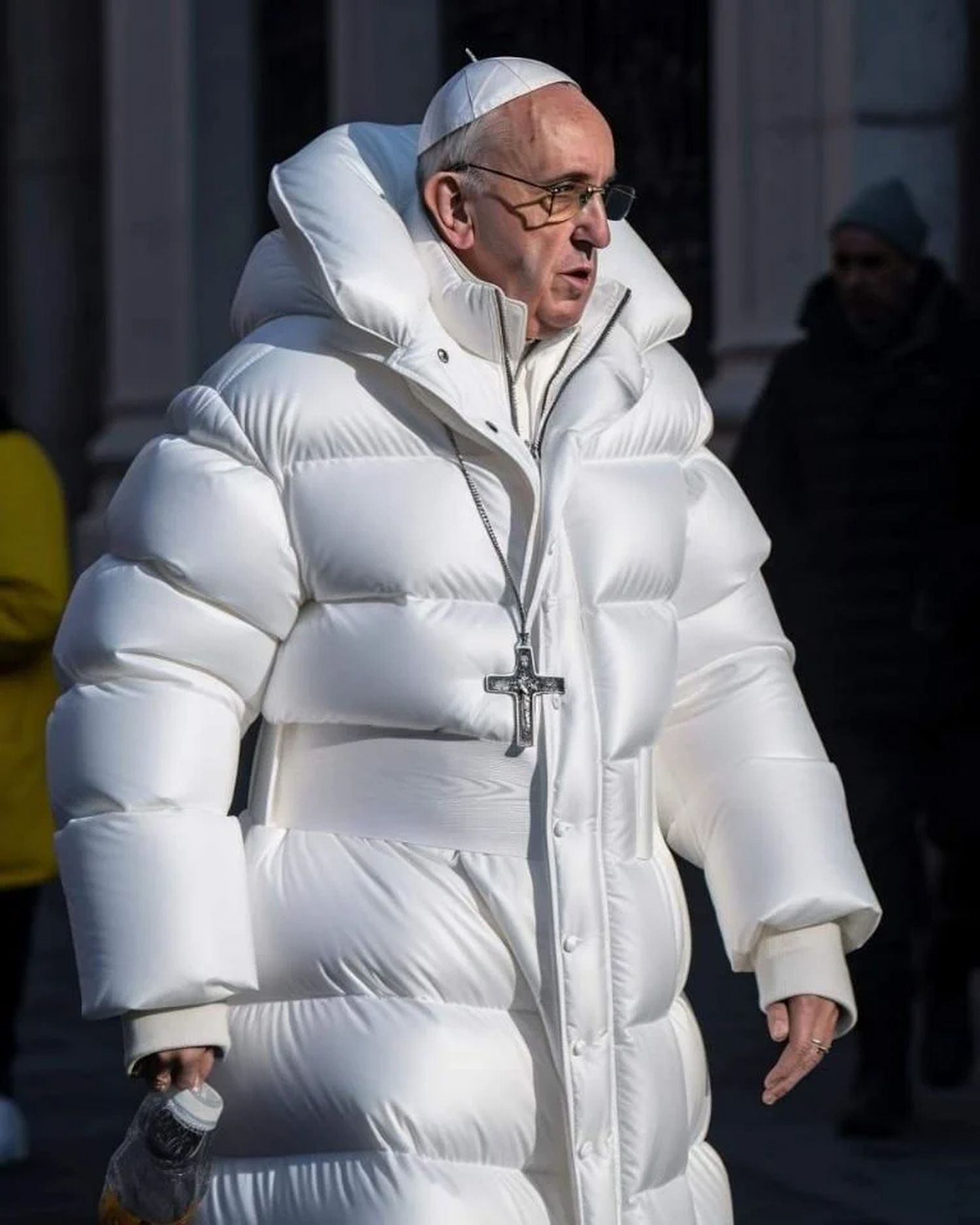 La imagen del papa Francisco con una campera de Balenciaga circuló por redes sociales en marzo de 2023. Fue uno de los primeros casos de viralización de contenido creado con inteligencia artificial.