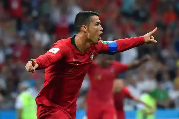 Con un CR7 brillante España y Portugal empataron 3 a 3