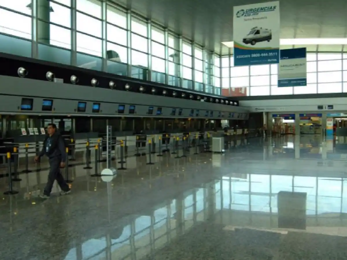 El segundo vuelo a Malvinas haría escala en Córdoba