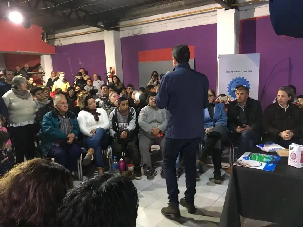 Massa en José C. Paz: "El Gobierno tiene que poner más dinero en el bolsillo de la gente"