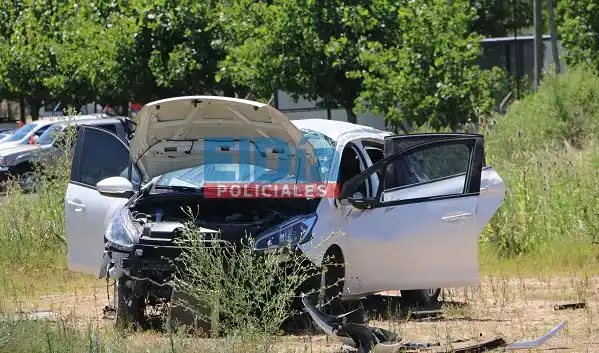 Otra vez en la rotonda del Cristo: perdieron el control y dieron varios tumbos