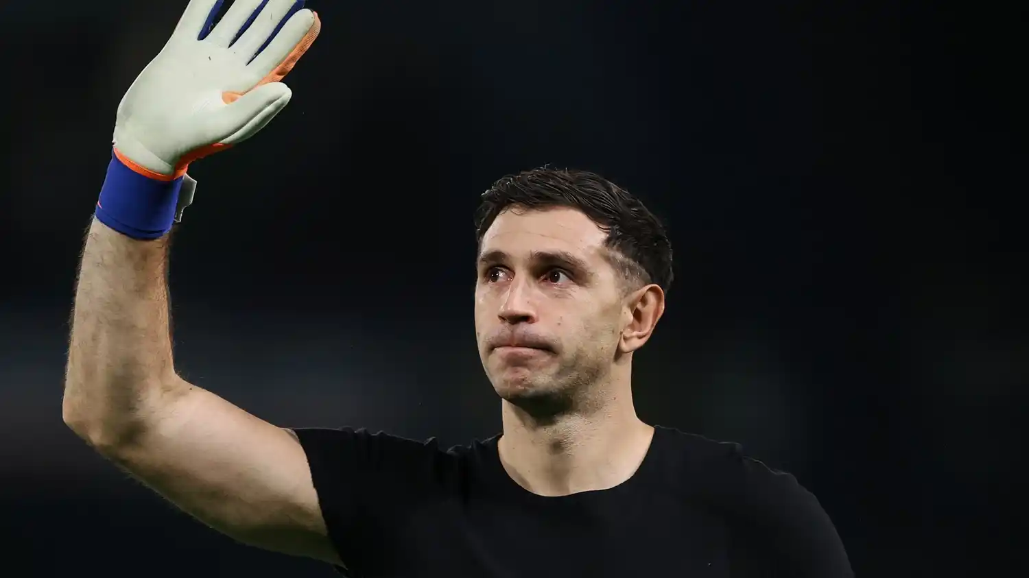 ibu" Martínez, protagonista en Aston Villa, que ganó once partidos seguidos.