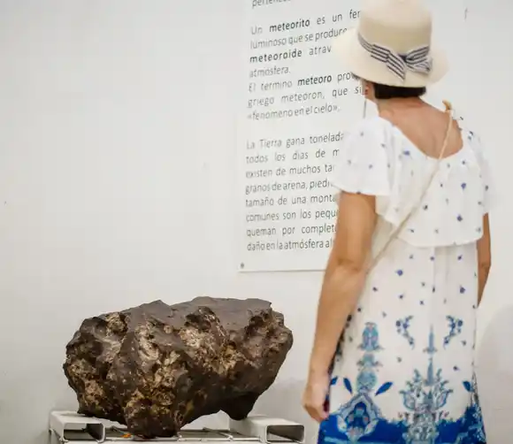 La provincia restituirá dos meteoritos que mantiene en custodia en el Museo Antonio Serrano
