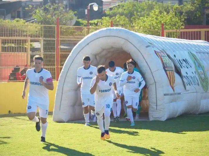 Sol de América y San
Martín juegan el domingo