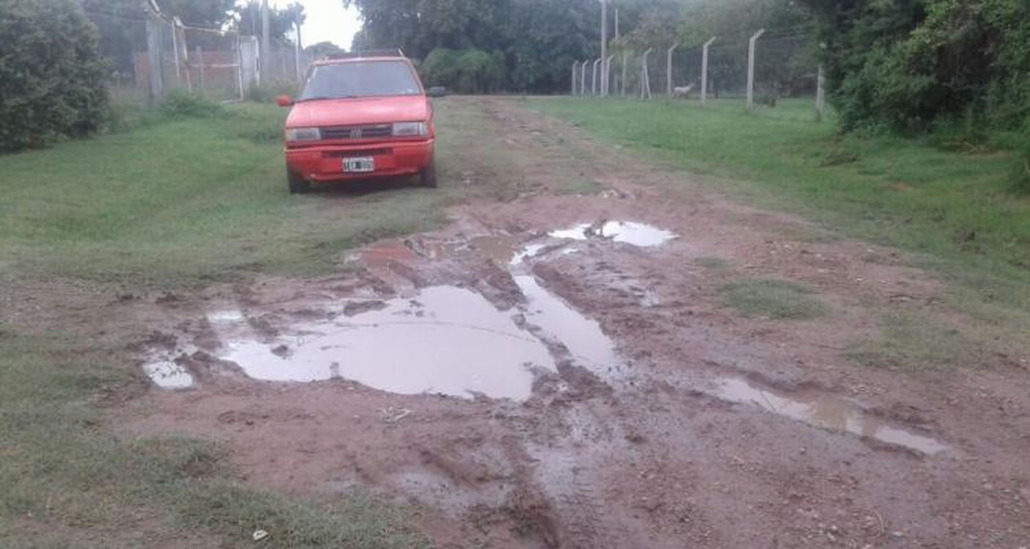 Vuelta de Obligado: No cortaron el puente y el problema son las calles
